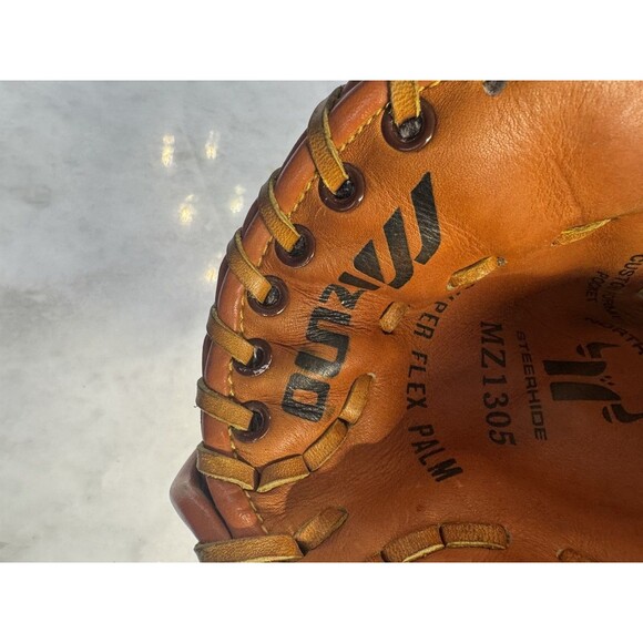 Mizuno Professional Model Max Flex MZ1305 Right Hand Throw Baseball Glove 13" - Picture 14 of 14